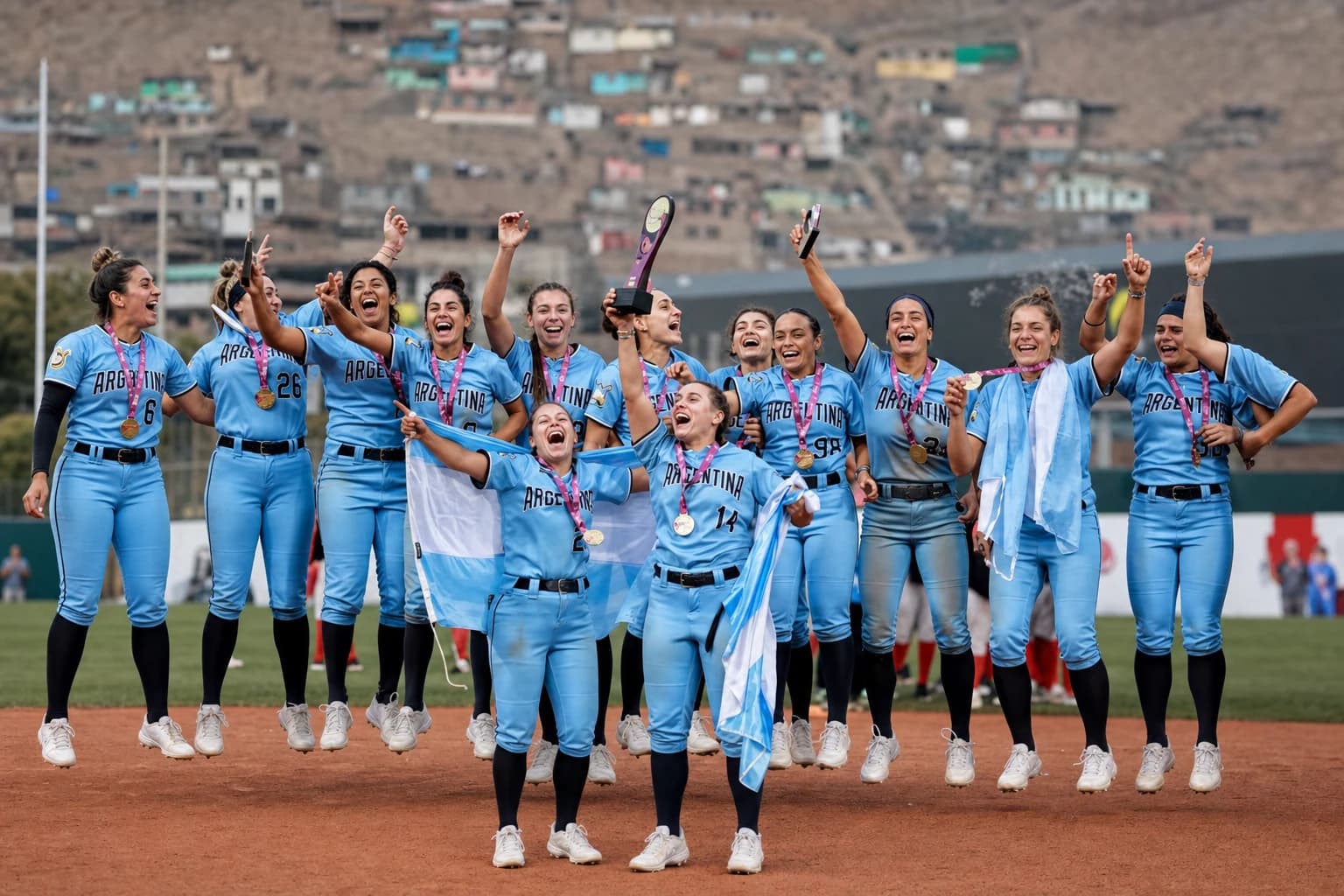Jugadoras de la Selección Argentina celebran juntas en el campo